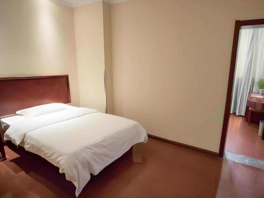 Greentree Inn Suzhou Railway Station North Square Haobainian Wedding Dress City Express Hotel Suzhou (Jiangsu) Exterior foto
